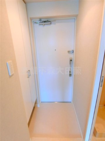 カスタリア大森Ⅱ@仲介手数料無料の玄関