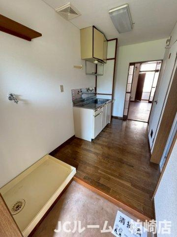 柏崎市半田１丁目のアパートの内装