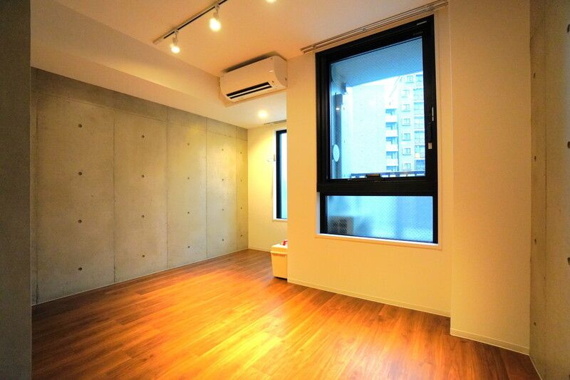 ＴＲＡＤＩＳ池袋本町の居間・リビング