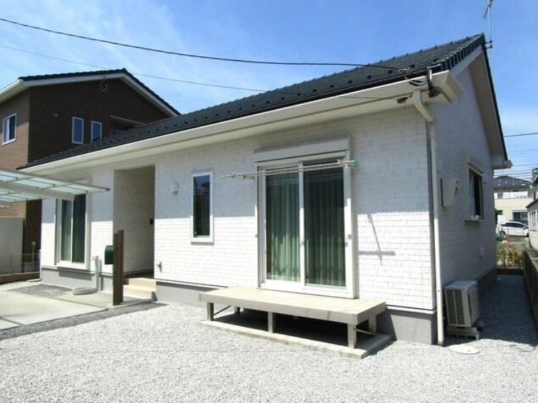 高崎市倉賀野町　【2023年築平屋】中古住宅の外観