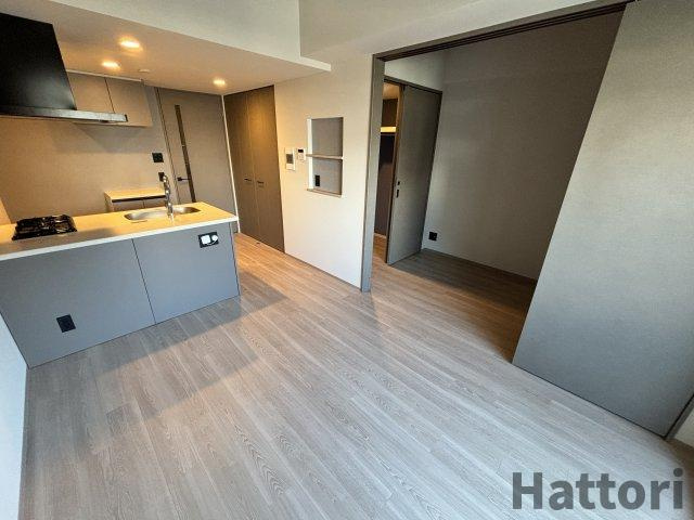 エスリードレジデンス梅田クラスシティの居間・リビング