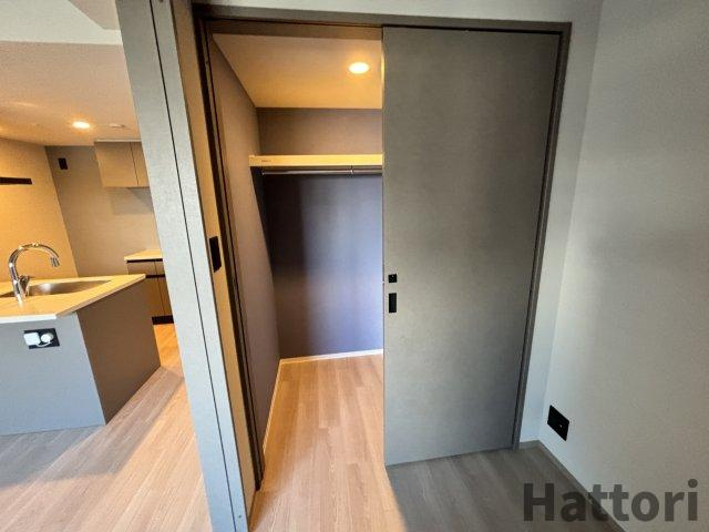 エスリードレジデンス梅田クラスシティの居間・リビング