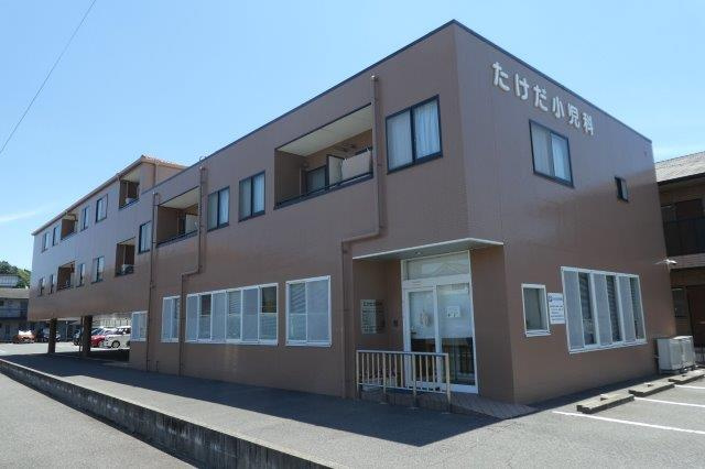 オアシス六番館の外観