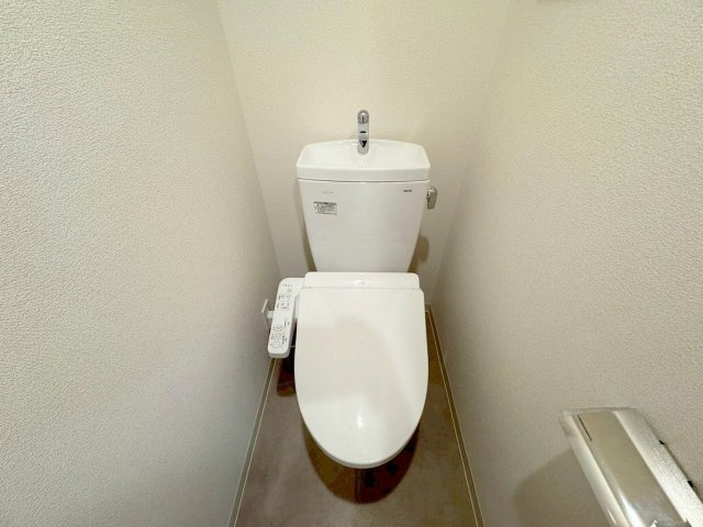 スプランディッド新大阪WESTのトイレ