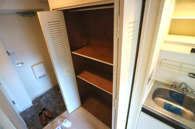 メゾン・ド・六甲パート３の収納