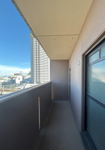 シャルマンフジソフィア泉大津駅前のバルコニー|サブバルコニー