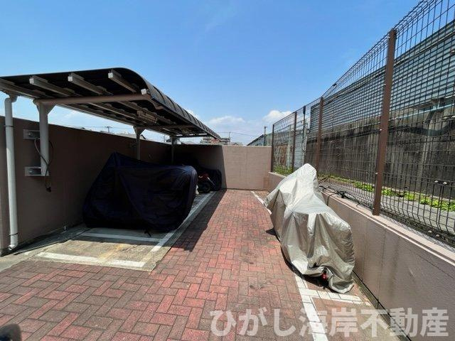 レクセルマンション茅ヶ崎の駐車場|敷地内バイク置場