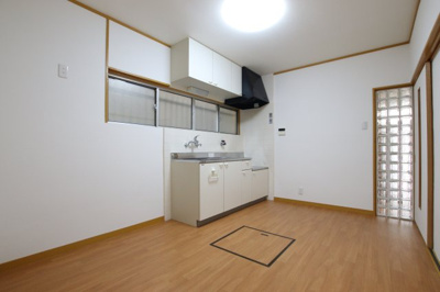 【居間・リビング】 | 堺市東区北野田貸家