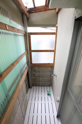 【設備】 | 堺市東区北野田貸家 | 洗濯機置き場