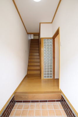 【玄関】 | 堺市東区北野田貸家