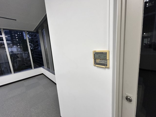 コイトビルのバルコニー