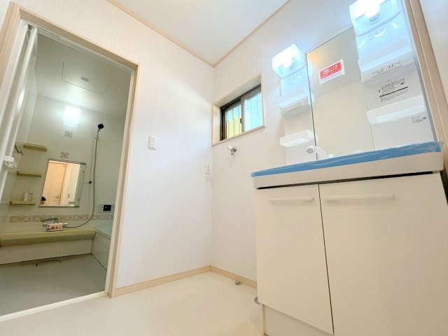 あきる野市牛沼　中古戸建　の独立洗面台