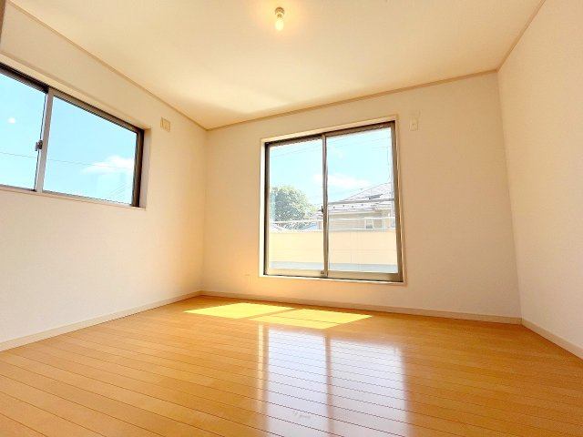 あきる野市牛沼　中古戸建　の洋室