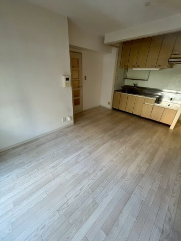 マイコーポ扇町公園の居間・リビング