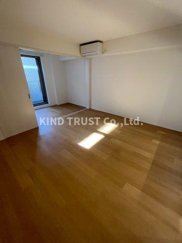 Casa Brancheの居間・リビング|こちらの居間で趣味の時間をお楽しみください