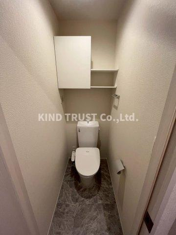 Casa Brancheのトイレ|落ち着いた色調のトイレです