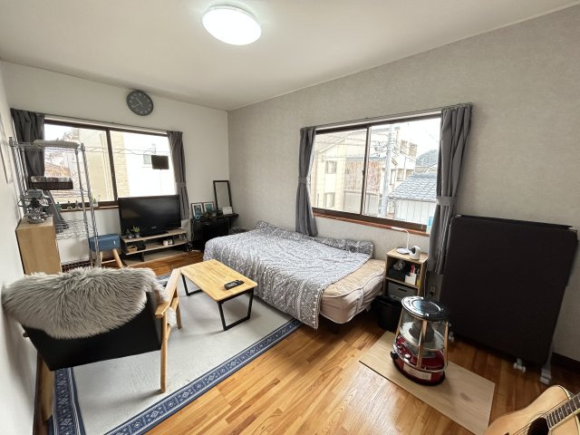 徳島市新浜町一丁目の洋室