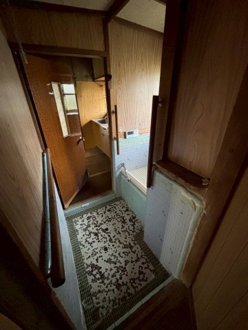 いすみ市小沢　中古戸建の浴室