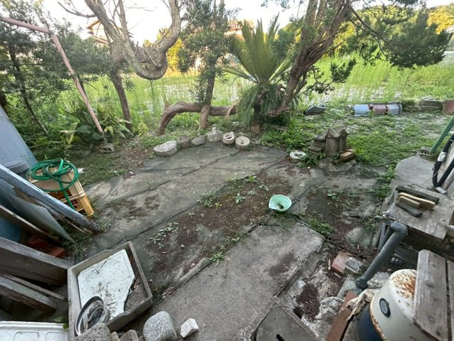 いすみ市小沢　中古戸建の庭