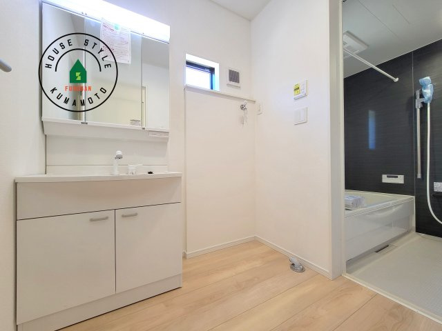 宇城市松橋町南豊崎第2-2棟（1号棟）の内観：施工例|脱衣所、洗面所は小さなプライベートスペース。歯磨き、洗顔と毎日施す個人空間。