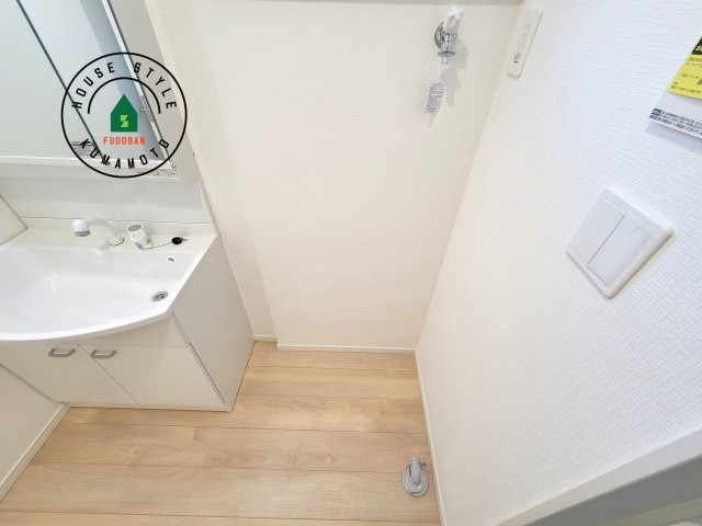 宇城市松橋町南豊崎第2-2棟（1号棟）の内観：施工例|ランドリースペースは広さもたっぷり。