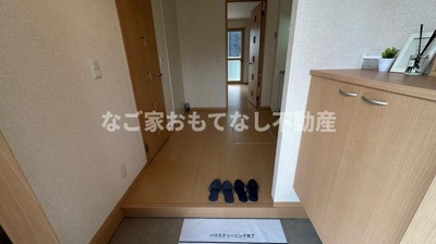 【玄関】 | ウエストベル