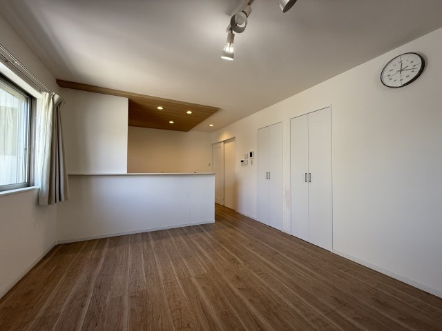 【居間・リビング】 | 東灘区魚崎南町３丁目中古戸建