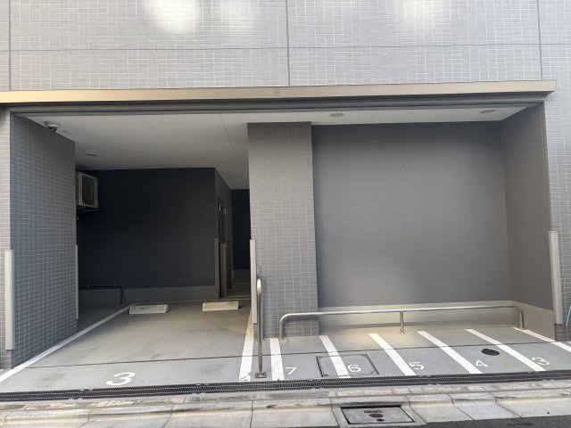 パークアクシス両国スクエアの駐車場