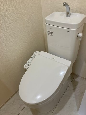 白幡戸建のトイレ