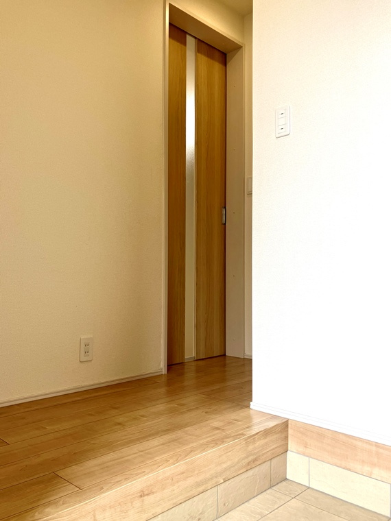 白幡戸建のロビー