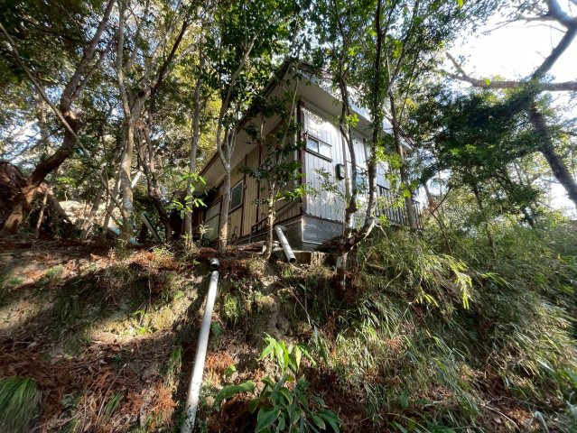 勝浦市串浜　中古戸建の外観