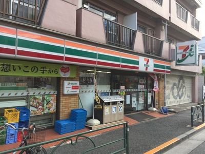 セブンイレブン東高円寺店まで300ｍ