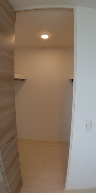 アースガーデンSOJAⅡの収納|ウォークインクローゼット