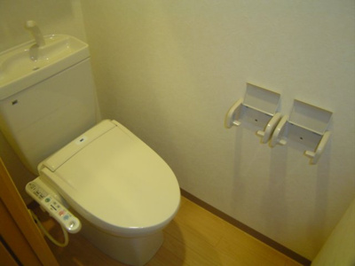 【トイレ】 | ウェンブリー（Ｗｅｍｂｌｙ） | シャワー付トイレ