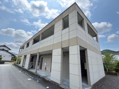 【外観】 | ウェンブリー（Ｗｅｍｂｌｙ） | 外観写真（昼）