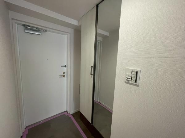 【玄関】 | ハイホーム鷺沼東 | 玄関回りも綺麗にまとまっています