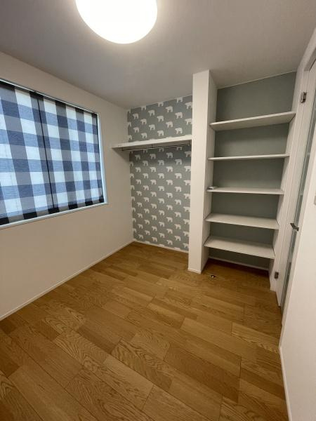 出雲市斐川町上荘原　中古戸建の収納