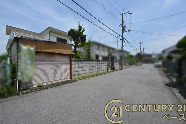 橿原市中曽司町　一戸建の前面道路含む現地写真|■現地撮影写真■前面道路は交通量も少なくて安心です！