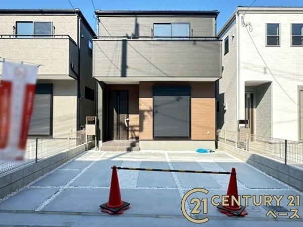 リーブルガーデン北郡山町 ２号棟 ／新築一戸建の駐車場|■現地撮影写真■駐車スペース２台分完備！