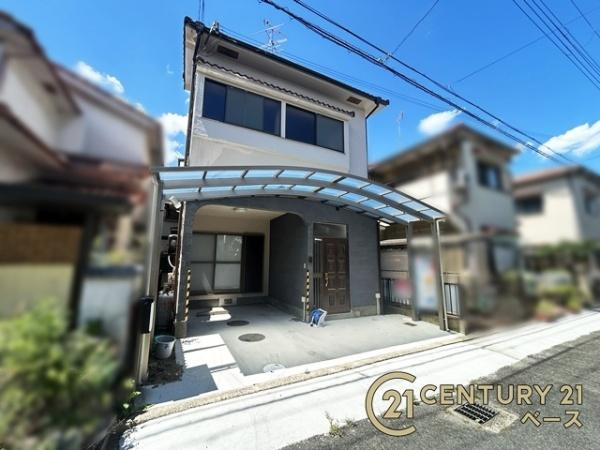 桜井市東新堂　一戸建の外観|■現地撮影写真■２０２４年１２月、内外装リフォーム（室内と屋根・外壁塗装済み）！幹線道路に近く利便性のいい立地です！お気軽にお問い合わせください！