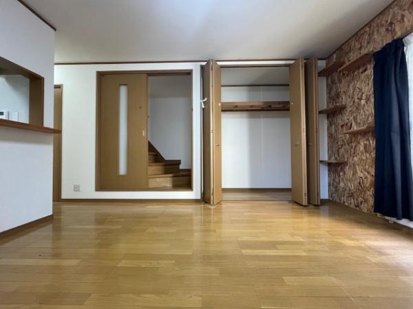 【居間・リビング】