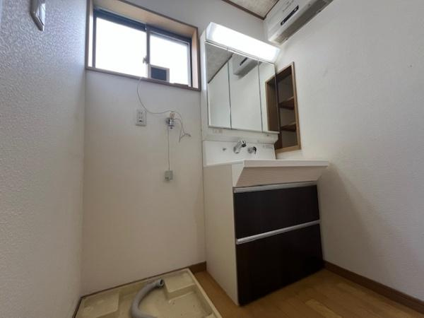 【独立洗面台】