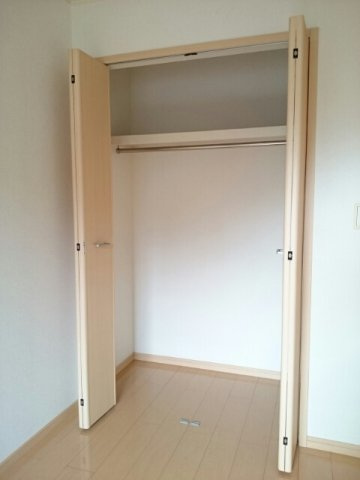 カームリー緑ケ丘の収納