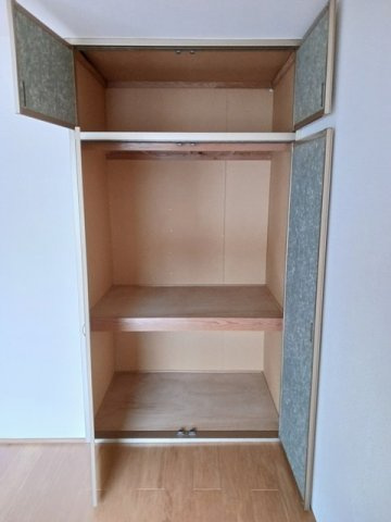 ヒルズ栗林Ａの収納