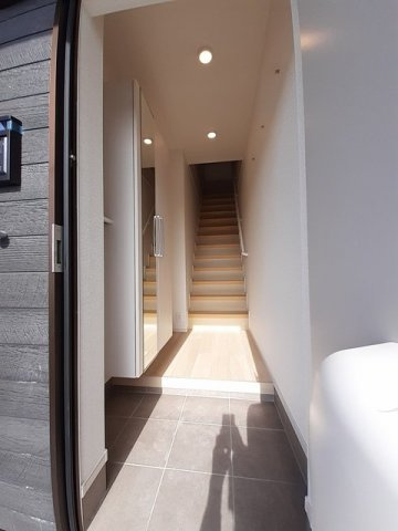 アンバーテラス　Ⅲの玄関