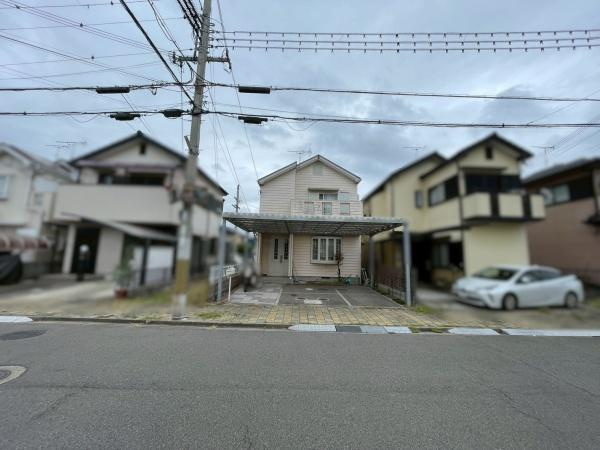 和歌山市西庄　中古戸建の前面道路含む現地写真