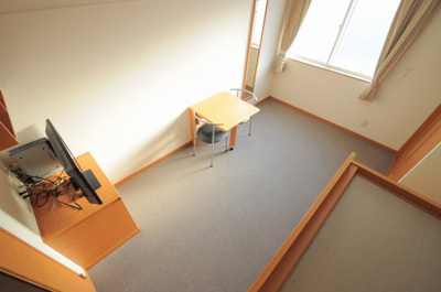 【寝室】 | レオパレスしまなみ | 開放的な寝室です