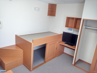 【寝室】 | レオパレスＬｉｂｅｒｔｙＢｅｌｌ | 収納付ベット