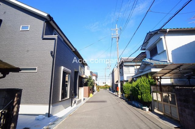 【前面道路含む現地写真】 | 八尾市東町1丁目 | 【前面道路：スッキリ幅員5ｍ☆】