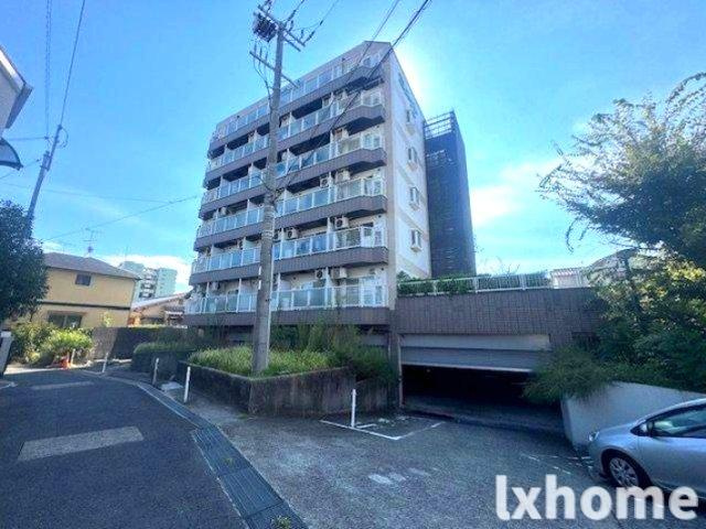 マンションコメットの外観